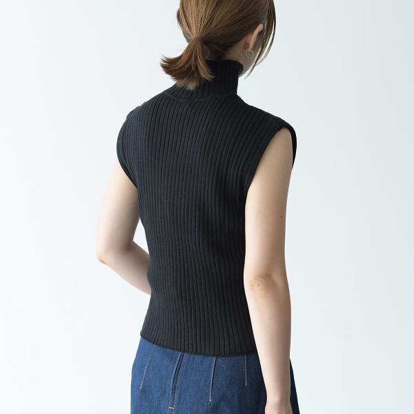 APC PAIGE トップ