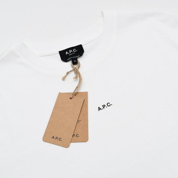 A.P.C BOXY MICRO LOGO Tシャツ