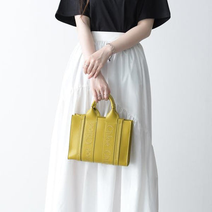 CHLOE WOODY カーフスキンレザースモールバッグ