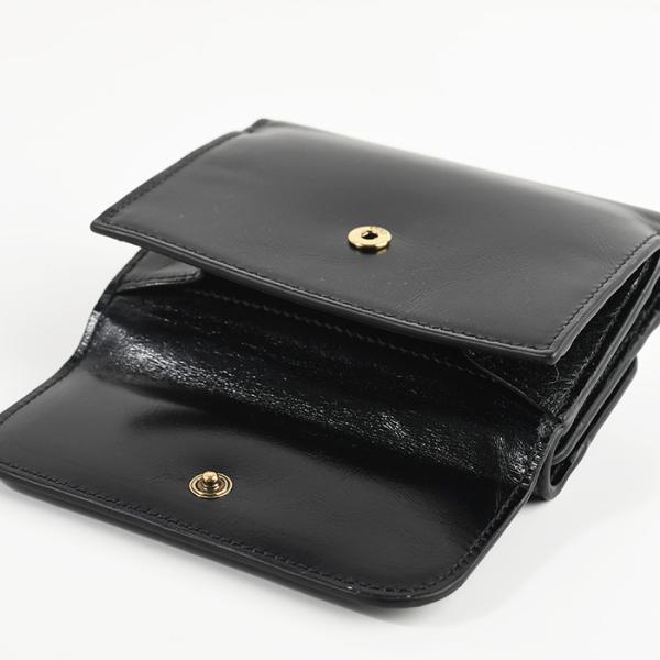 CHLOE シャイニーレザー製クロエ Cスモールトリフォールドウォレット