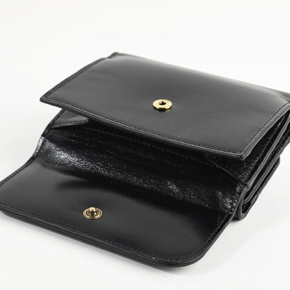 CHLOE シャイニーレザー製クロエ Cスモールトリフォールドウォレット