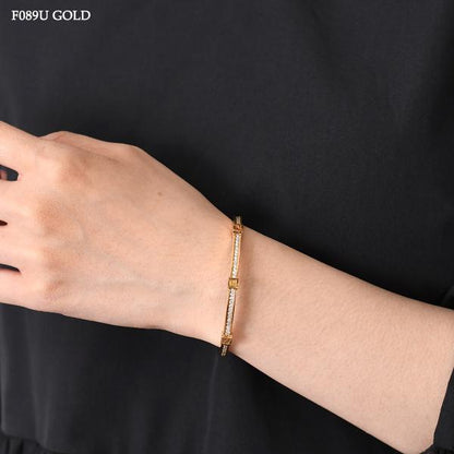 FENDI フォーエバー フェンディ メタルクリスタル ブレスレット