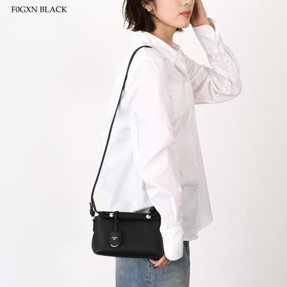 FENDI フェンディ バイ ザ ウェイ セレリア ミニ