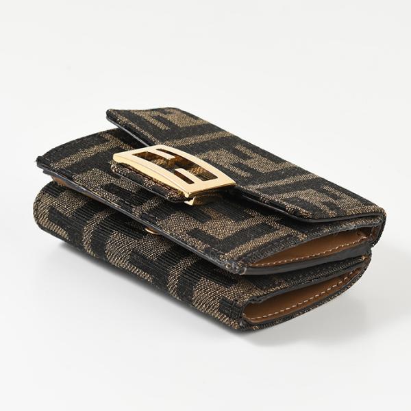 FENDI コンパクト3つ折り財布