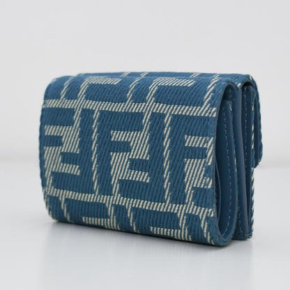 FENDI フェンディ バゲット マイクロ 三つ折り財布 ブルーデニム調FFジャカード