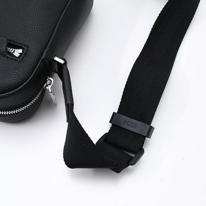 HUGO BOSS RAY レポーターバッグ エンボスロゴ