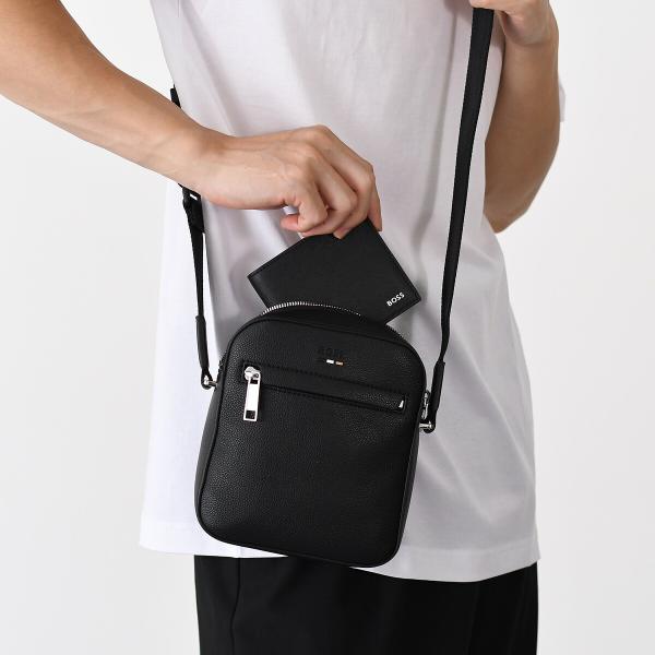 HUGO BOSS RAY レポーターバッグ エンボスロゴ