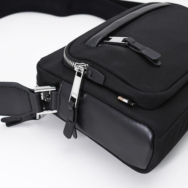 HUGO BOSS ヒューゴボス HIGHWAY N POCKET EW ショルダーバッグ