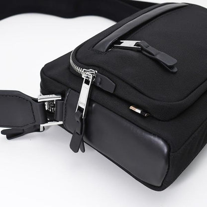 HUGO BOSS ヒューゴボス HIGHWAY N POCKET EW ショルダーバッグ