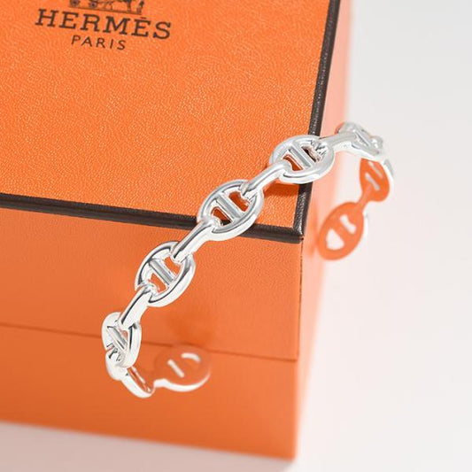 HERMES エルメス Chaine d'ancre Enchainee Bracelet MM シェーヌダンクル アンシェネ ブレスレット