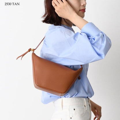 LOEWE ハンモック ホーボーバッグ ミニ クラシックカーフ