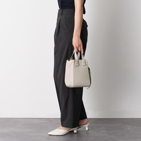 LOEWEハンモックバッグ コンパクト ソフトグレインカーフ