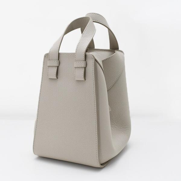 LOEWEハンモックバッグ コンパクト ソフトグレインカーフ
