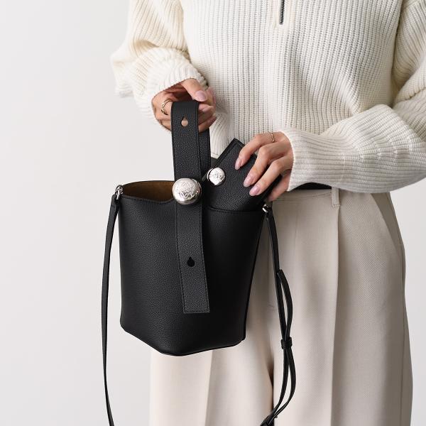 LOEWE ペブル トライフォールド ウォレット