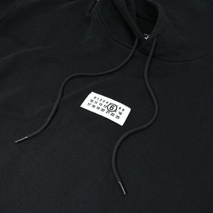 MM6 MAISON MARGIELA ナンバリングスウェットシャツ