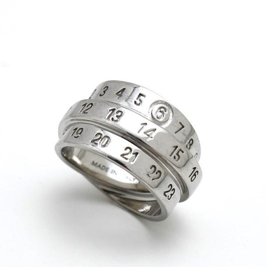 MM6 MAISON MARGIELA エムエムシックス メゾン マルジェラ トリプルロゴ Numeric シグネチャーリング