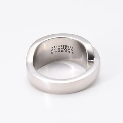 MM6 MAISON MARGIELA ナンバリングロゴリング