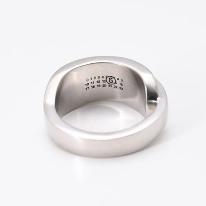 MM6 MAISON MARGIELA ナンバリングロゴリング