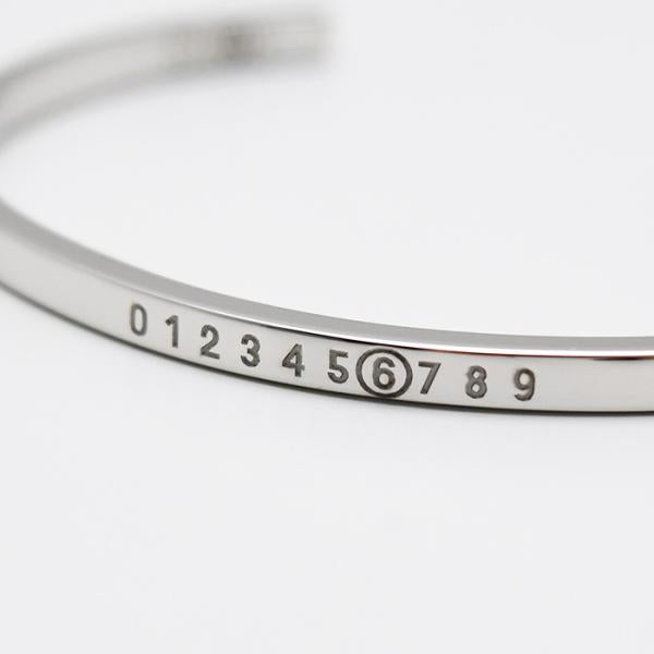 MM6 MAISON MARGIELA Numeric ミニマルシグネチャー カフブレスレット