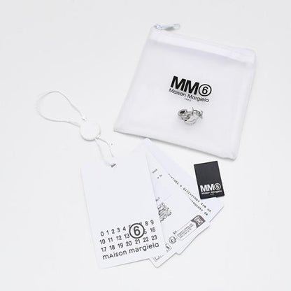 MM6 MAISON MARGIELA ニューメリック ミニマル フープピアス