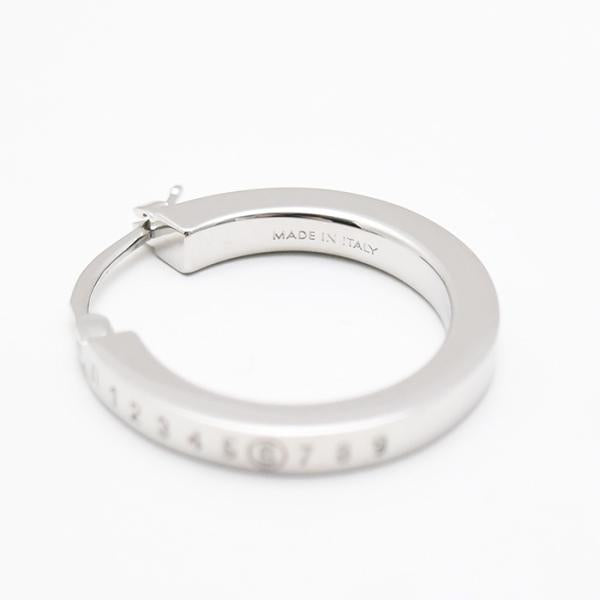 MM6 MAISON MARGIELA ナンバリング フープピアス