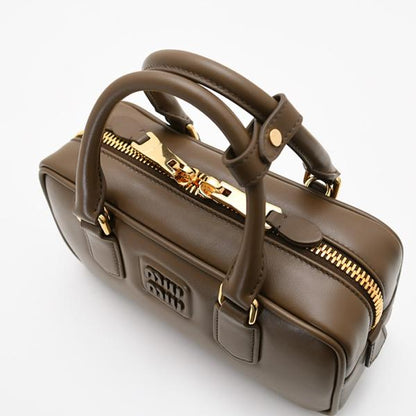 MIU MIU アルカディ レザー バッグ　レギュラー