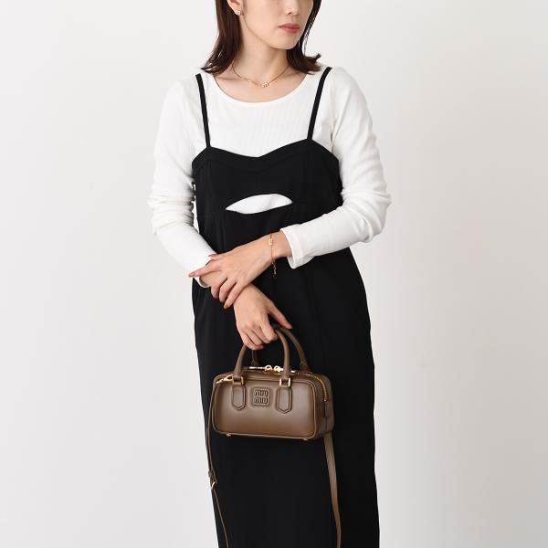 MIU MIU アルカディ レザー バッグ　レギュラー