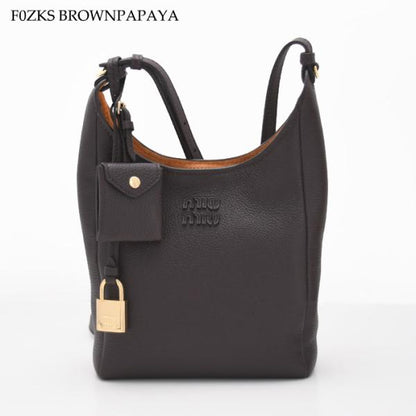 MIU MIU レザーバケットバッグ