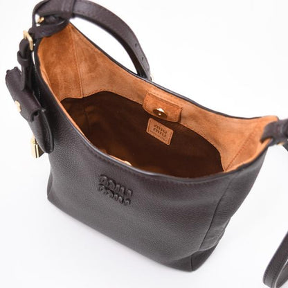 MIU MIU レザーバケットバッグ