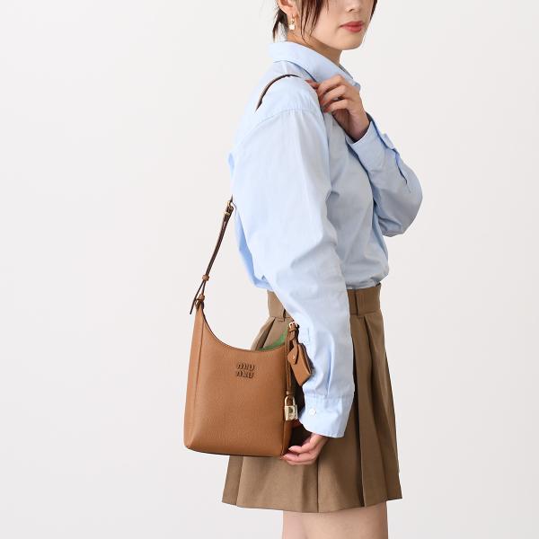 MIU MIU レザーバケットバッグ