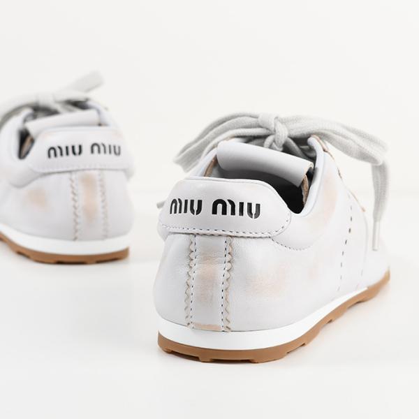 MIU MIU プリューム ブリーチドナッパレザー スニーカー