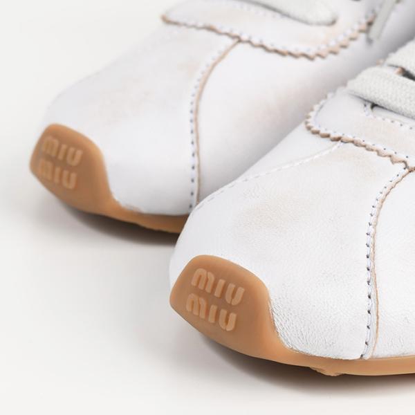 MIU MIU プリューム ブリーチドナッパレザー スニーカー