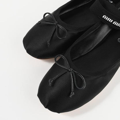 MIU MIU サテンバレリーナ