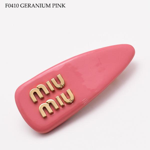 MIU MIU パテントレザー ヘアクリップ