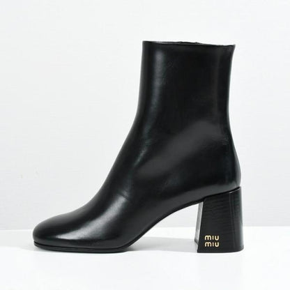 MIU MIU レザー ブーティー