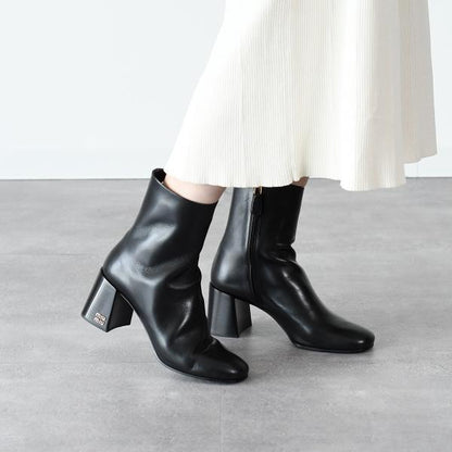 MIU MIU レザー ブーティー