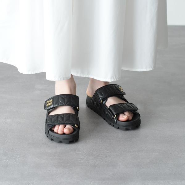 MIU MIU 마테라세 가죽 샌들 
