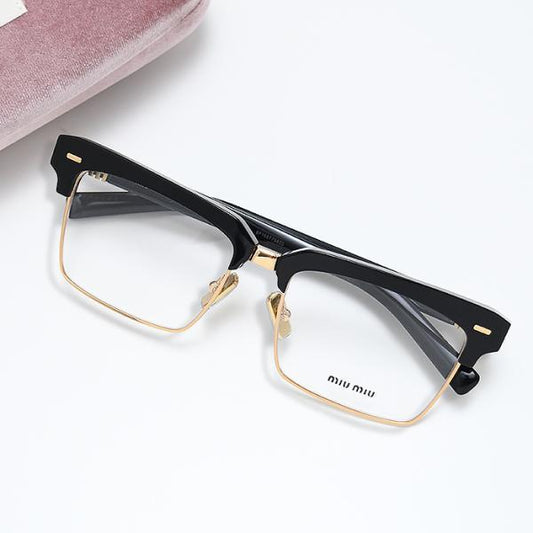 MIU MIU ミュウミュウ ミュウミュウ ランウェイ メガネ