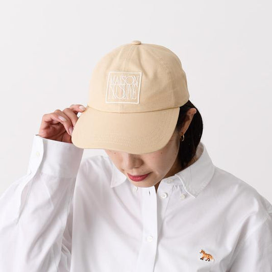 MAISON KITSUNE STAMP キャップ