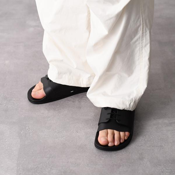 MAISON MARGIELA 레이스업 슬라이드 샌들 