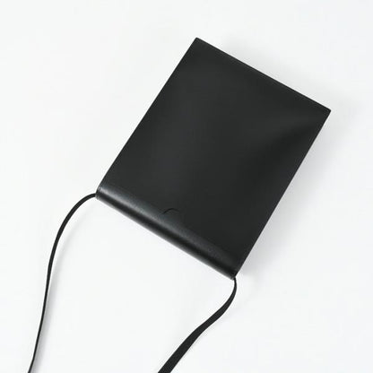 MARNI シューレースストラップ付きポーチ