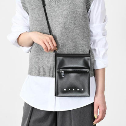 MARNI シューレースストラップ付きポーチ