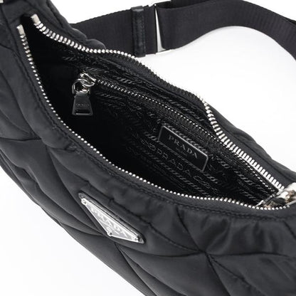 PRADA Ry-Nylon パテッドホーボーショルダー