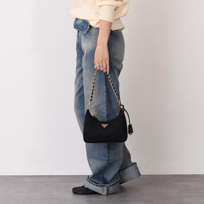 PRADA 프라다 Re-Edition 1995 체인 Re-Nylon 미니 백 