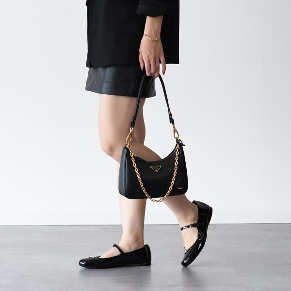 PRADA Re-Edition ソフトグレインレザー ミニバッグ