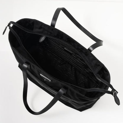 PRADA Re-Nylon トートバッグ