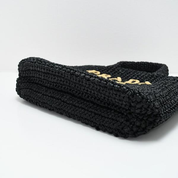 PRADA 크로셰백 