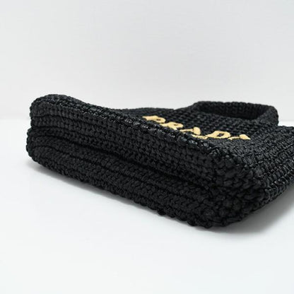 PRADA 크로셰백 