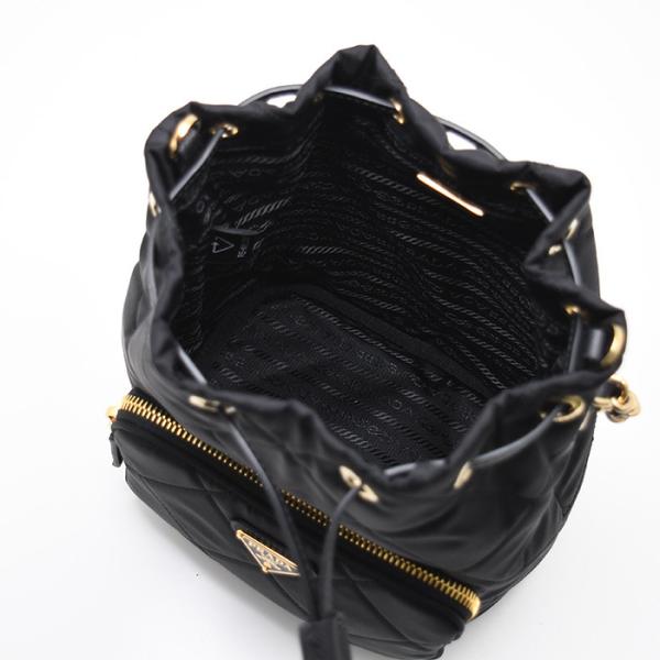 PRADA プラダ Re-Edition 1995 チェーンバケットバッグ