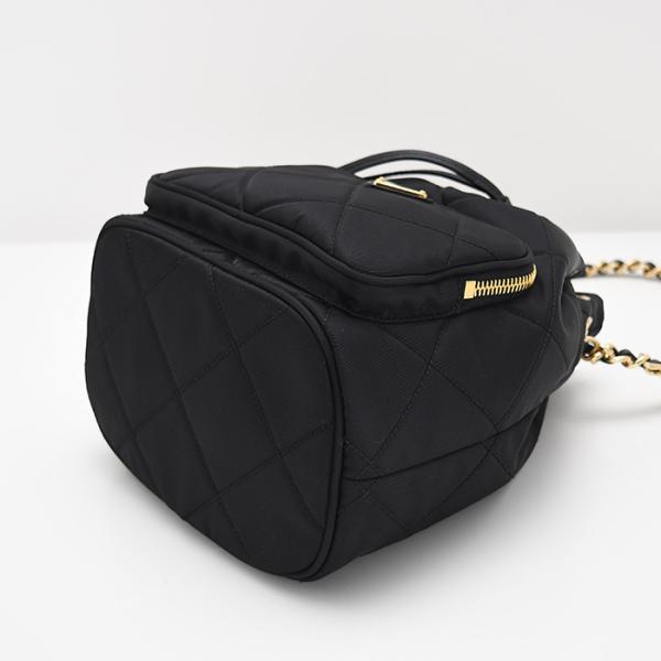 PRADA プラダ Re-Edition 1995 チェーンバケットバッグ